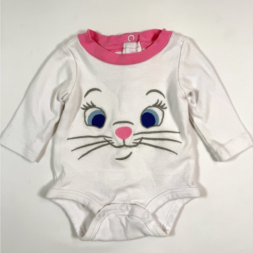 DISNEY Marie Aristocats Baby Bodysuit 0-3M Long Sleeve‎ Cat Graphic Onesie